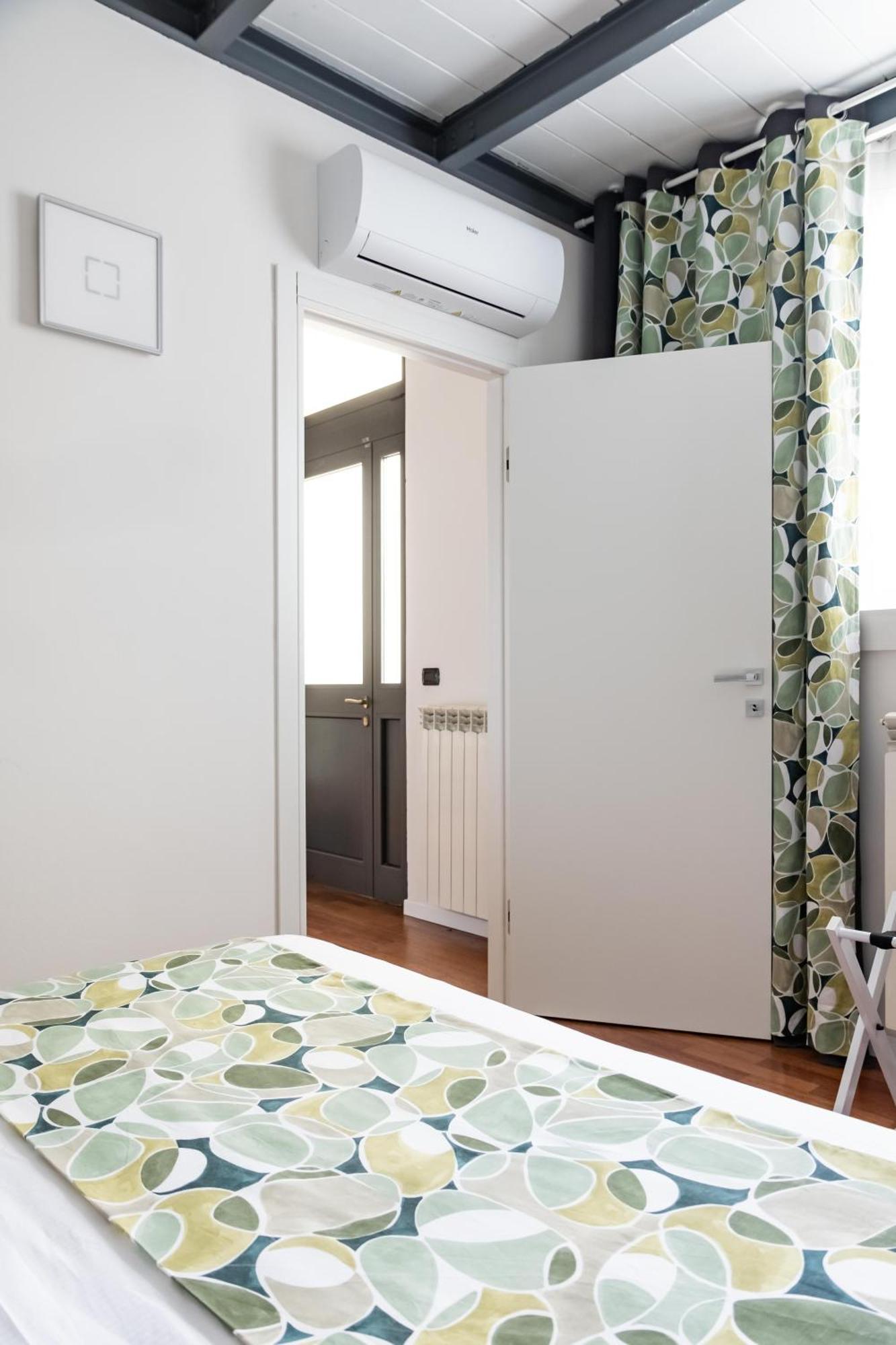 Mini Loft Torre San Vitale Como Exterior photo
